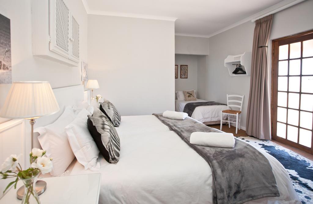 Wagon Wheel Country Lodge Beaufort West Esterno foto