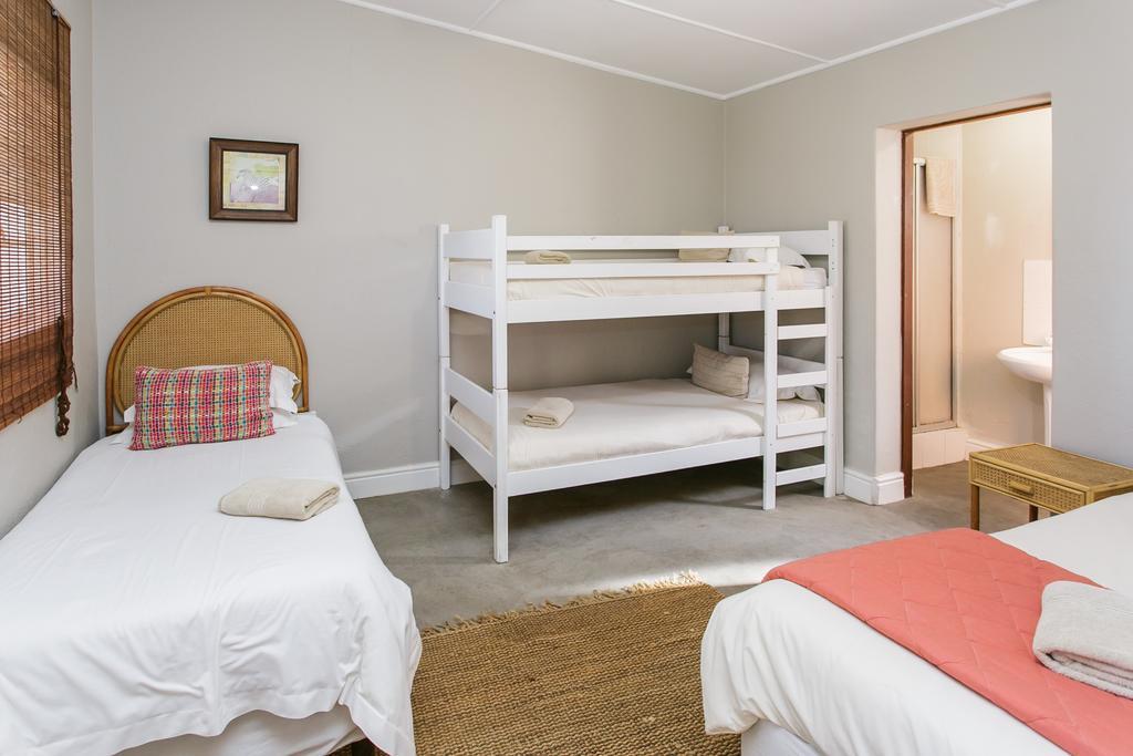 Wagon Wheel Country Lodge Beaufort West Esterno foto