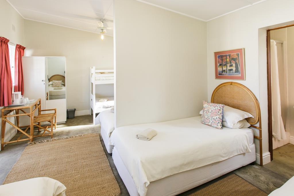Wagon Wheel Country Lodge Beaufort West Esterno foto